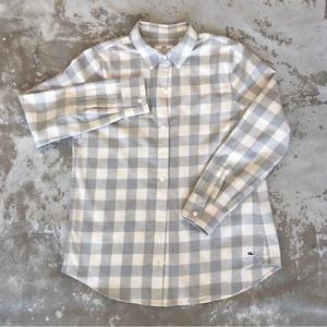 Vineyard Vines Button up long sleeve